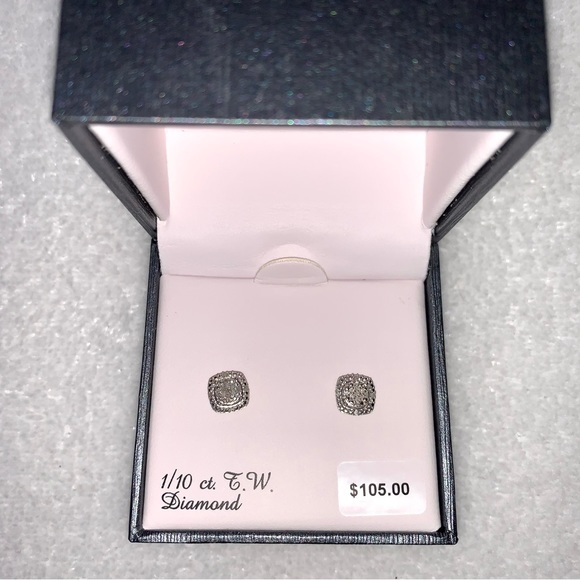 Silver 1/10 CTTW Diamond Earrings - Picture 2 of 5